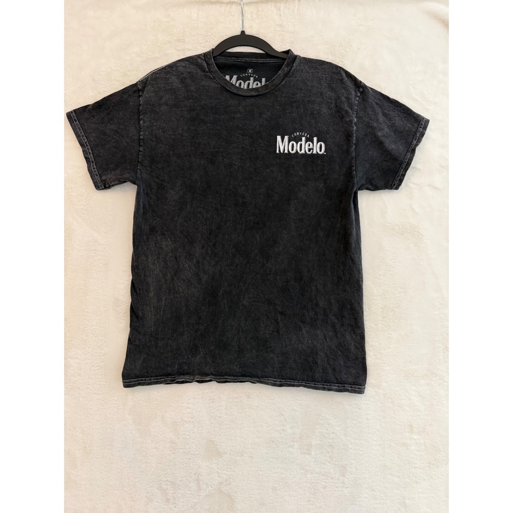 Modelo Especial Cerveza Mens Size Medium Graphic T-Shirt Mineral Wash Black Beer